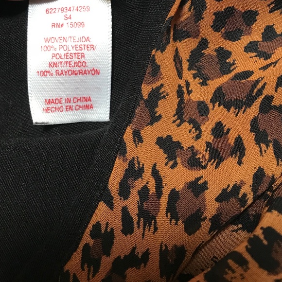 BONGO • Animal Print Top - Picture 4 of 4